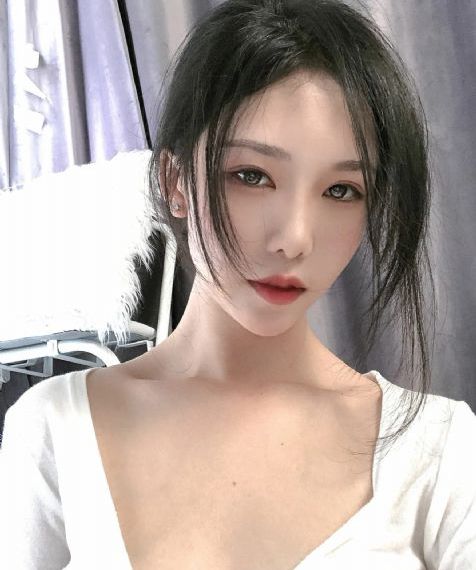 夫目前犯若妻