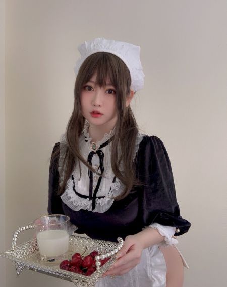 善良的女秘书的目的观看