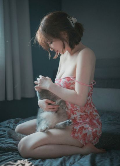 百合潮湿的欲望