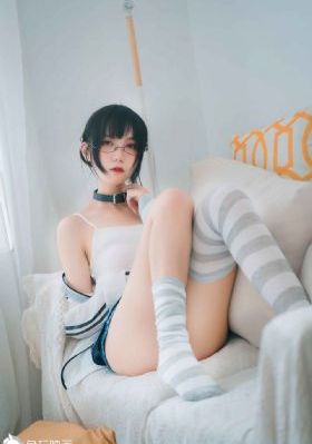 隔壁的女孩免费观看
