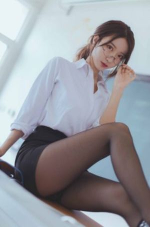 女人荫蒂让男人添舒服