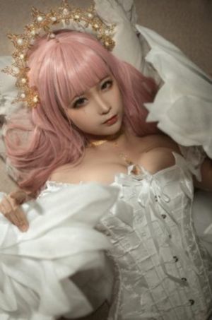 美女的尿囗免费