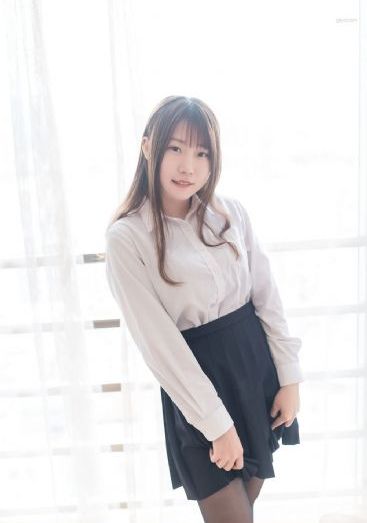 年轻的姐夫观看