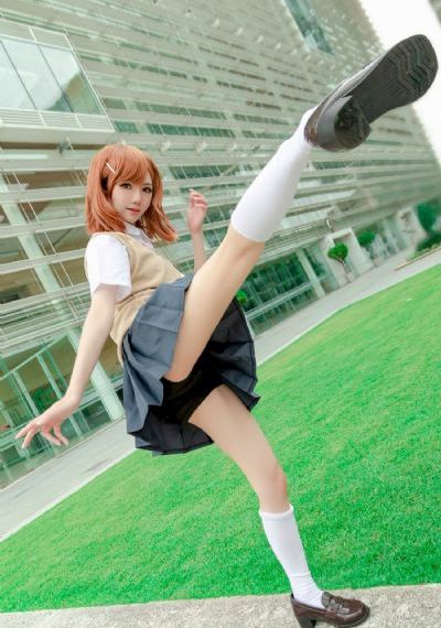 女人扒开尿道让男人捅