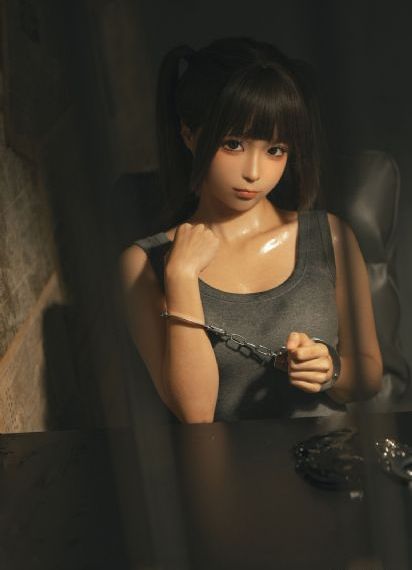 丰满的大胸女朋友5在线观看