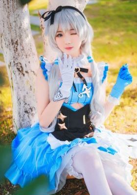 深蓝与月光 电视剧
