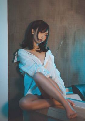蓝色骨头免费完整版在线观看